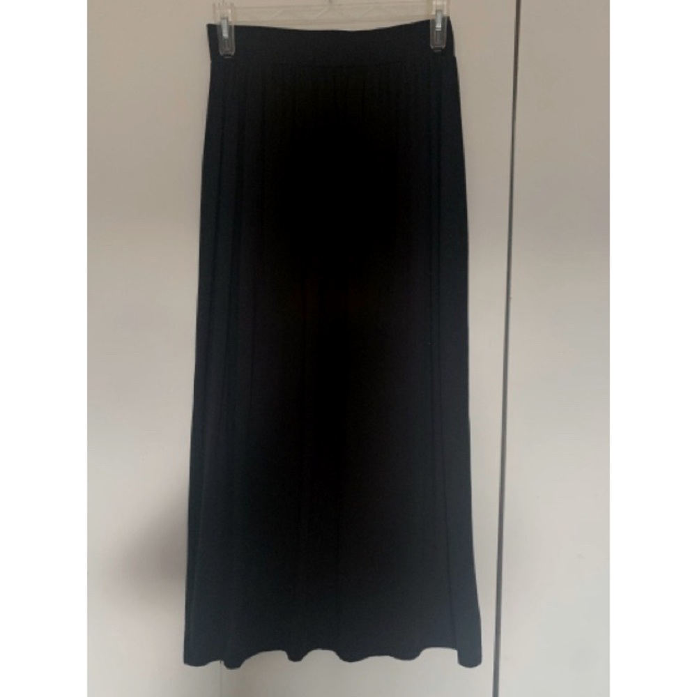 LOFT black maxi skirt with elastic waist band